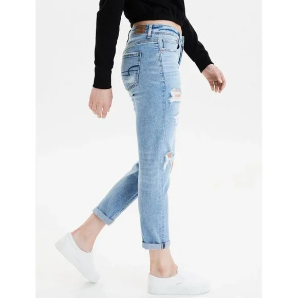 American Eagle Stretch Tomgirl Jeans Slashed Sky Destroyed Ripped BF Boyfriend 0 - Picture 3 of 14